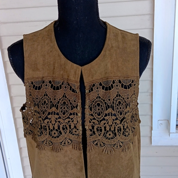 Colleen Lopez olive faux suede boho lace sleeveless duster - Picture 2 of 8